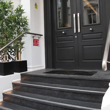 K Hotel Kensington-2