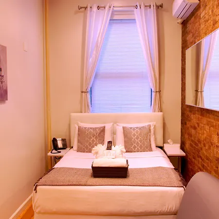 Chelsea Inn (Adults Only)-2