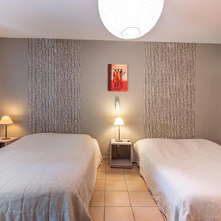 Au Saint Roch - Hôtel et Jardin-3