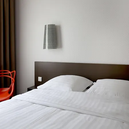 Hotel Le Sevigne - Sure Hotel Collection By Best Western-2