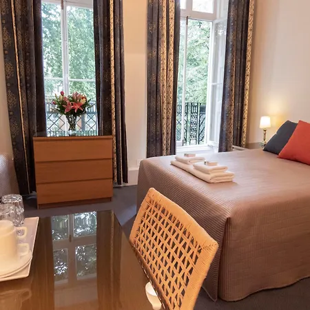 Euro Hotel-3