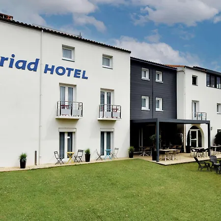 Hotel Kyriad La Rochelle Centre Ville-3