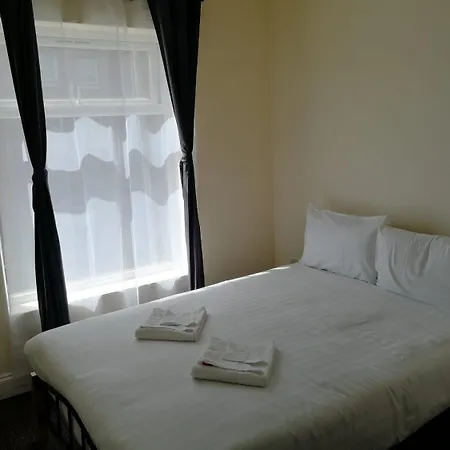 Daisy Hotel-2