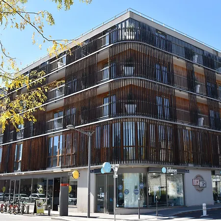 Dock Ouest Residence Groupe Paul BOCUSE-2