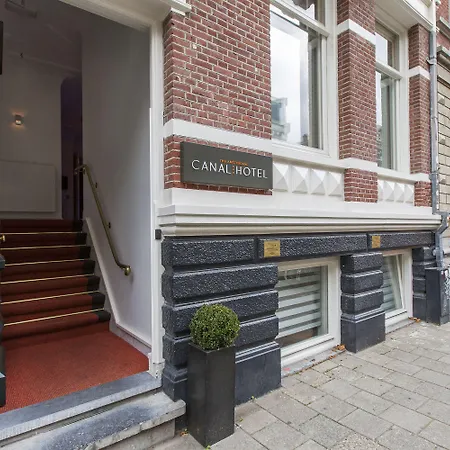 Amsterdam Canal Hotel-3