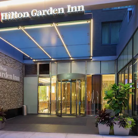 Hilton Garden Inn New York Central Park South-Midtown West-3