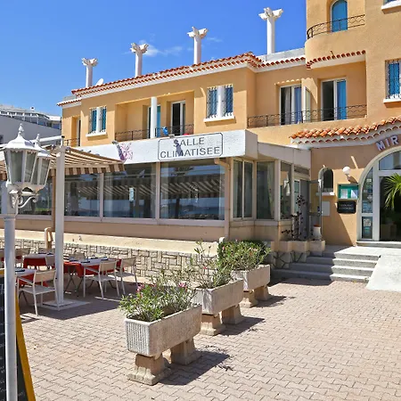 Hotel Restaurant Miramar L'orchidée-2
