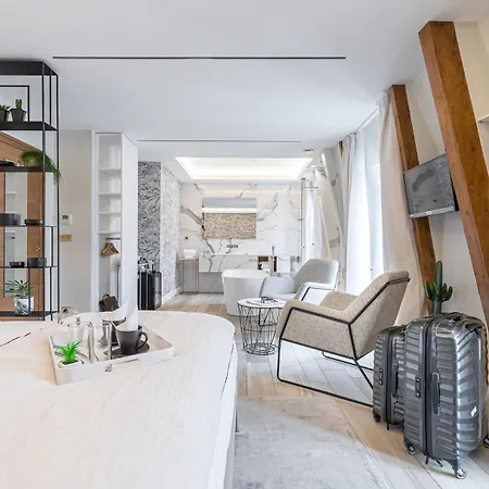 Le Dortoir Boutique Suites-2