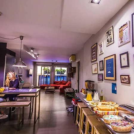 Don Moustache Boutique Hostel-3