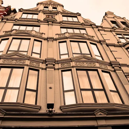 London Kings Hotel-2
