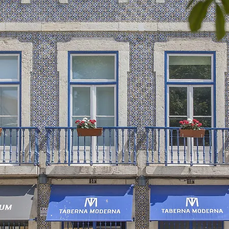 Emporium Lisbon Suites-3