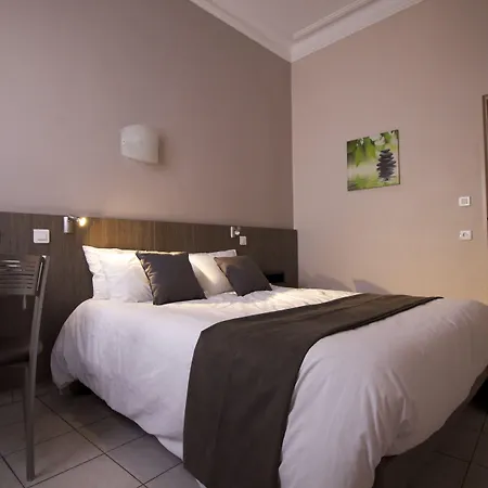 Le Strasbourg Hotel-3