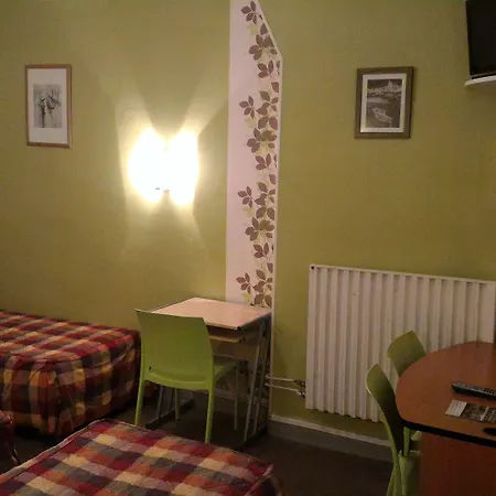 Hotel Le Parisien-2