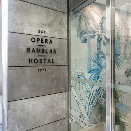 Hostal Operaramblas-2