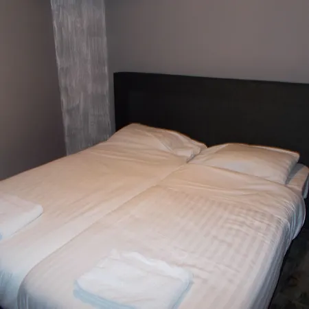 Urban City Centre Hostel-2
