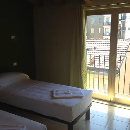 Mrhostel Milano-2