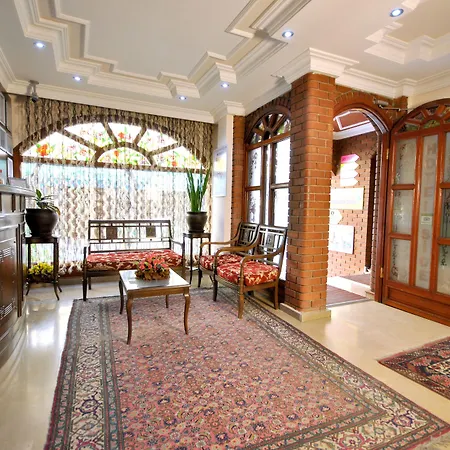 Side Hotel-2
