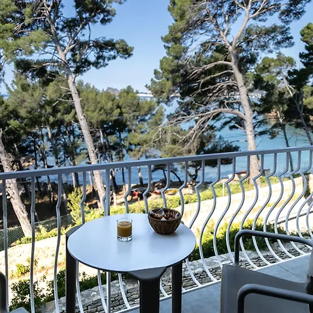 Hôtel Corniche du Liouquet-3