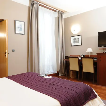 Hotel George Sand Opéra Paris-2