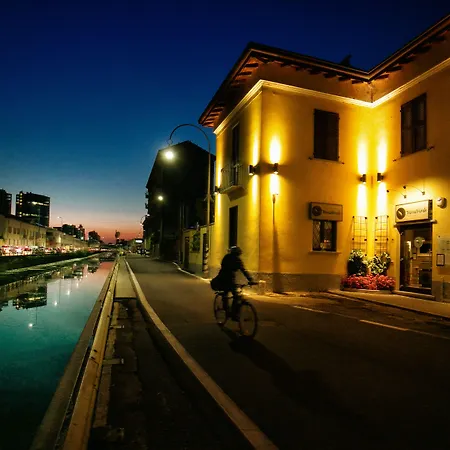 Versoverde Hotel Alzaia Naviglio Grande-2