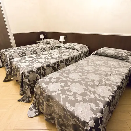 Funny Palace Hostel-3
