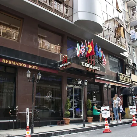 Hermanos Hotel-3