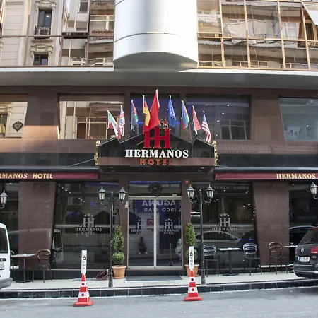 Hermanos Hotel-2
