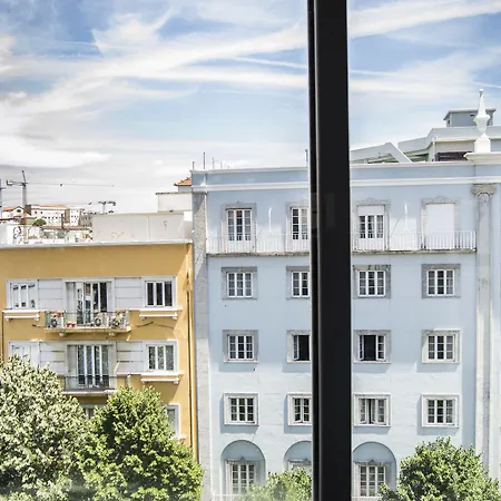 Avenue Hostel & Suites-3