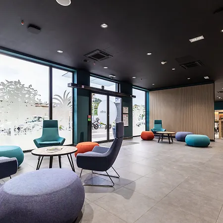 Holiday Inn Express Ajaccio By Ihg-2