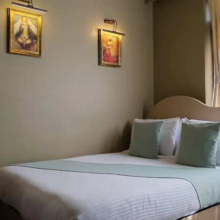 By Kinyas Hotel-3
