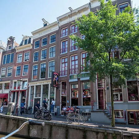 Hotel & Bar Royal Taste Amsterdam-3