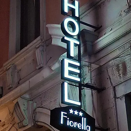 Hotel Fiorella Milano-2