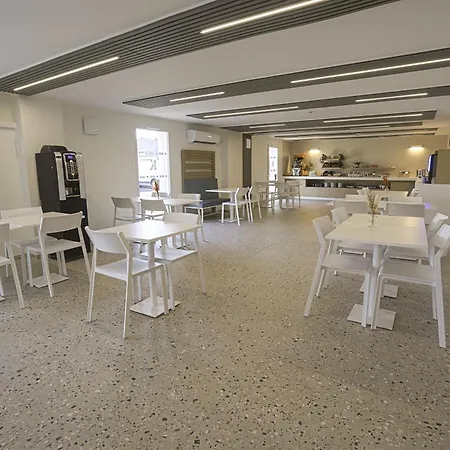Kyriad Montpellier Sud - Lattes-2