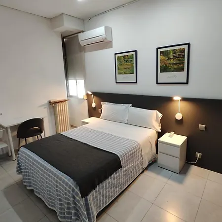 Hostal Cervantes-3