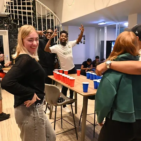 Dutchies Hostel-3