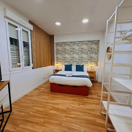 Hola Rooms-2