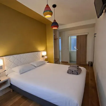 Hotel Ambassadeur-2