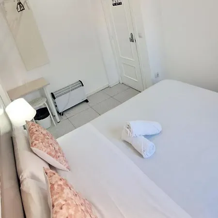 Ayz Sierra De Meira - Auto Check-In Property (Adults Only)-2