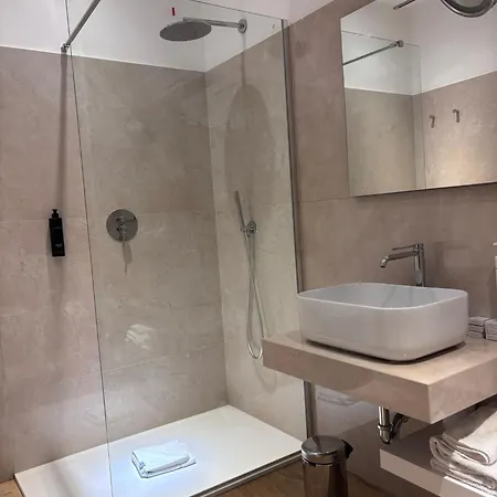 Hotel San Remo-3