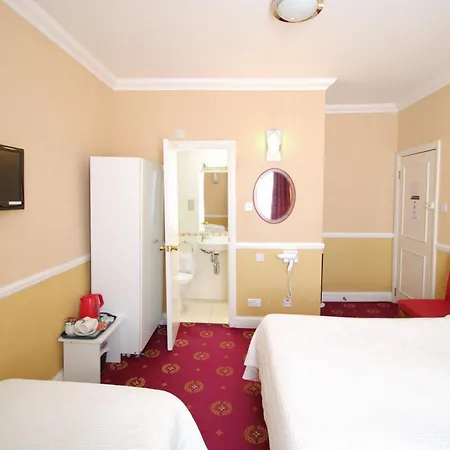 Balmoral House Hotel-2