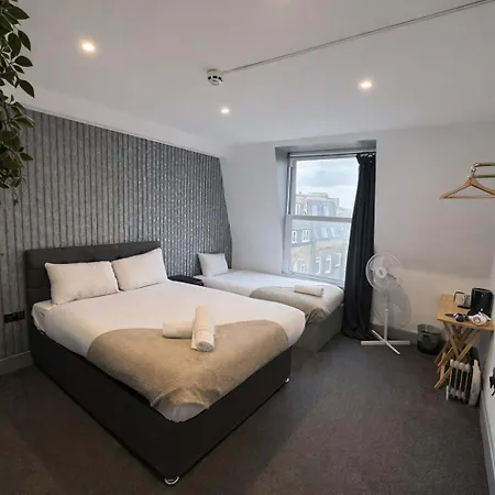 Amsterdam Hotel-3