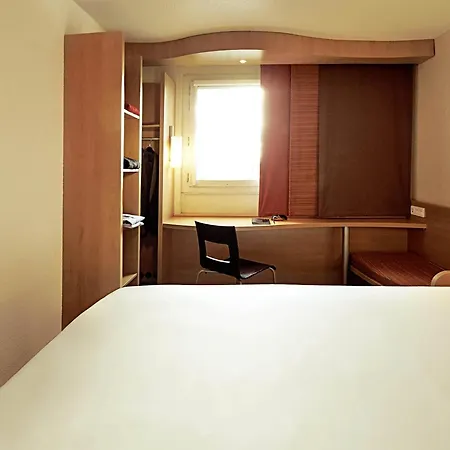 ibis Poitiers Centre-3