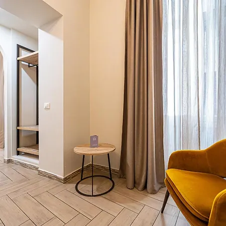 Four Rivers Suites-2
