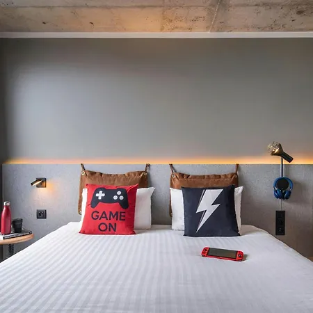 Moxy Bordeaux-3