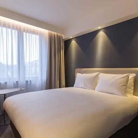 Holiday Inn Express Brussels-Grand-Place By Ihg-3