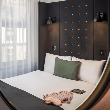 Point A Hotel London Paddington-2
