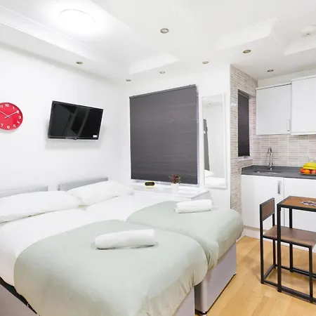 Eurostar Budget Rooms-3