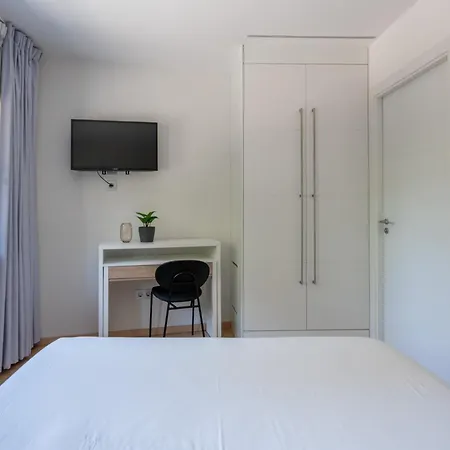 Limehome Barcelona Carrer De Fontcoberta - Digital Access-2