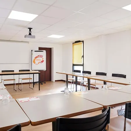 Aparthotel Adagio Access Rennes Centre-2