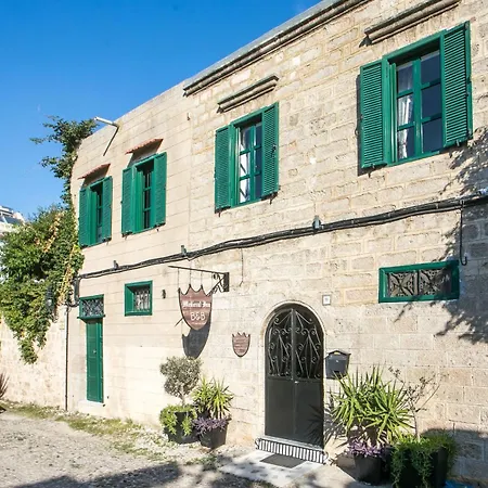 Medieval Inn-2